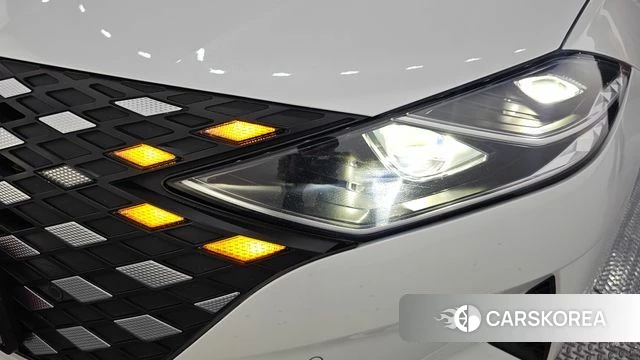 Hyundai The New Grandeur IG id 4836543 из Кореи 14