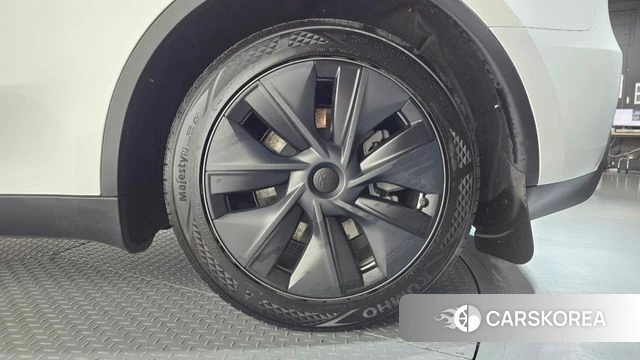 Tesla Model Y id 4934784 из Кореи 14