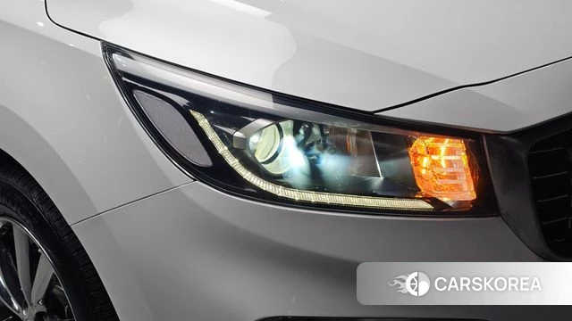 Kia The New Carnival id 4998745 из Кореи 14