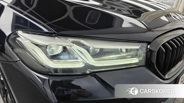 BMW 5 Series (G30) id 5034855 из Кореи 14