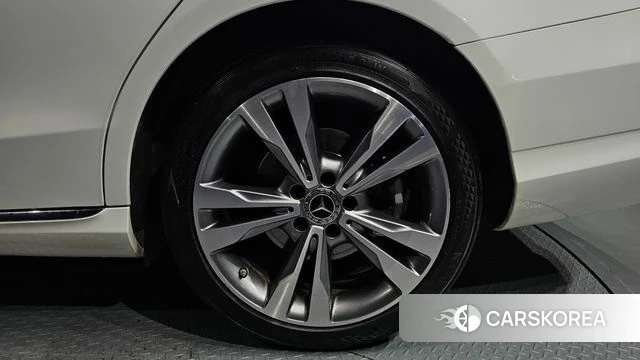 Mercedes-Benz C-Class W205 id 4983277 из Кореи 14