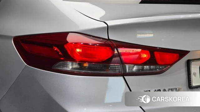 Hyundai Avante AD id 4837289 из Кореи 14
