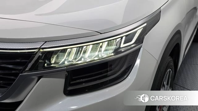 Kia Seltos id 4998439 из Кореи 14
