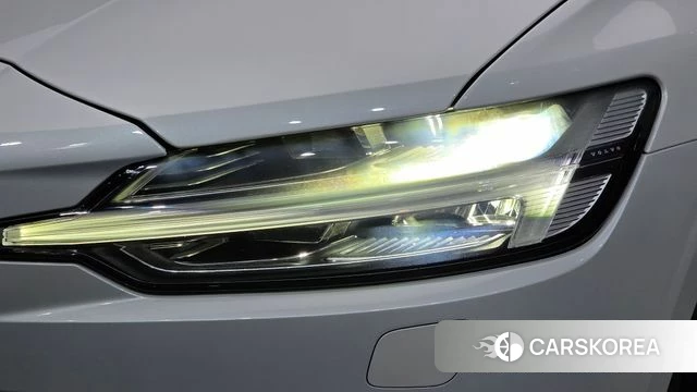 Volvo S60 3rd generation id 4977620 из Кореи 14