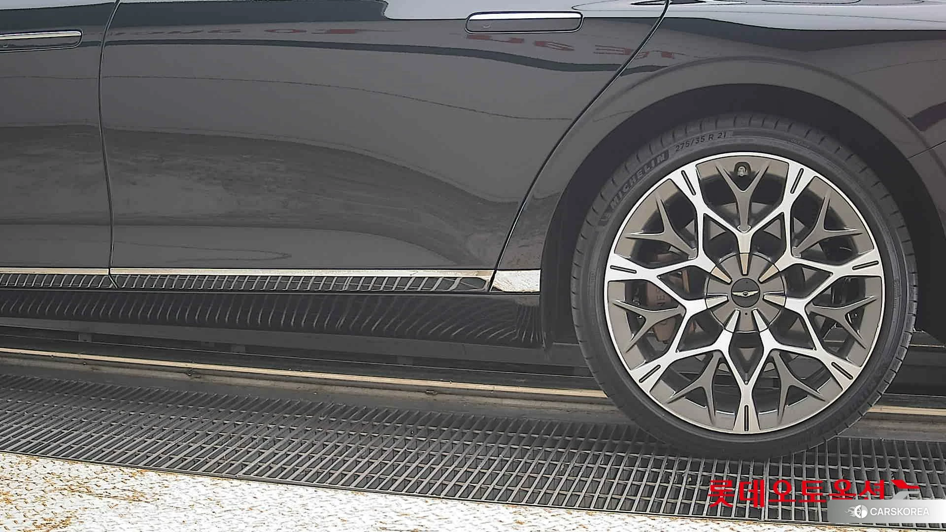 Hyundai G90 id 5001045 из Кореи 14
