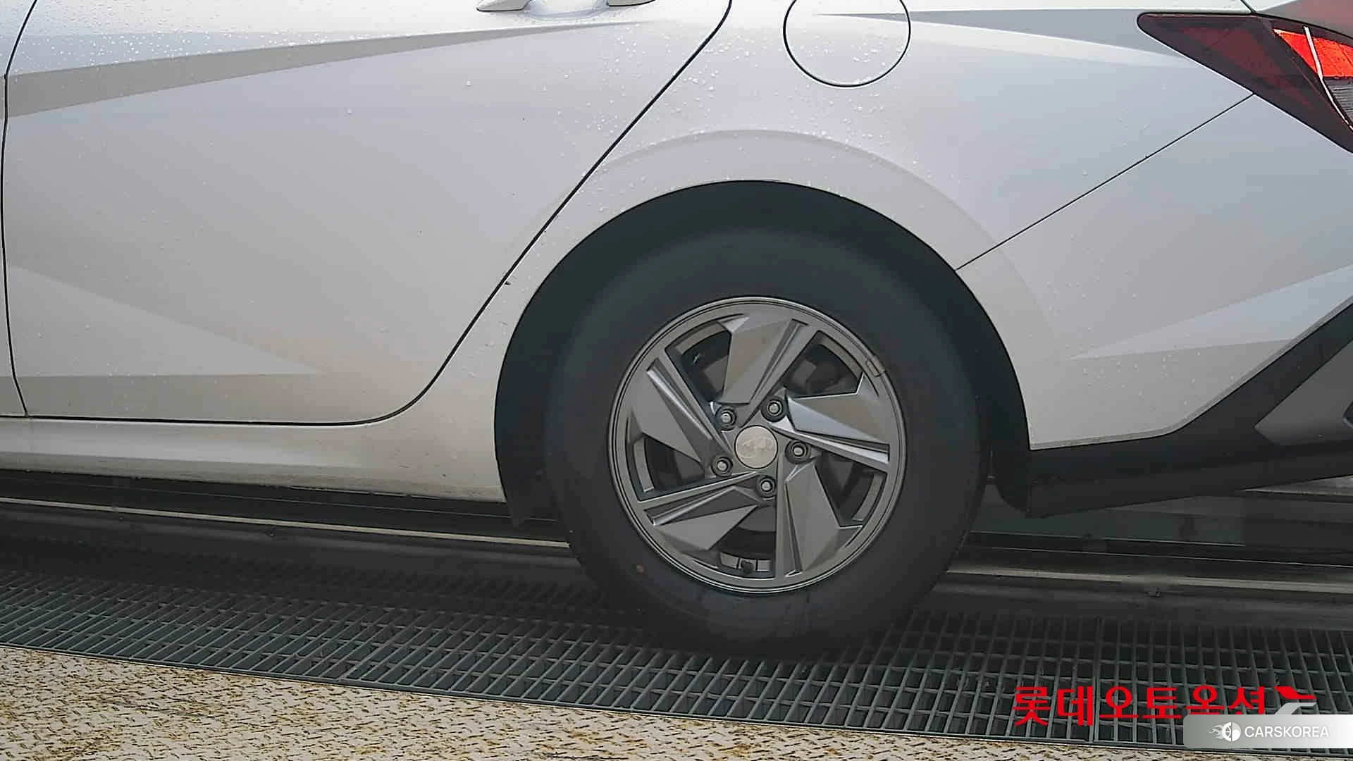 Hyundai Avante id 4984610 из Кореи 14