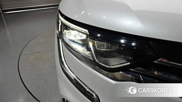 Renault Korea (Samsung) The New QM6 id 4785176 из Кореи 14