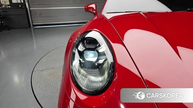 Porsche 911(992) id 4763232 из Кореи 14