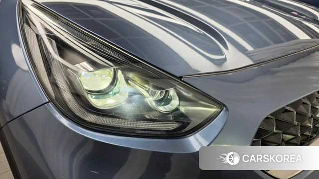Kia The New Niro id 5023697 из Кореи 14