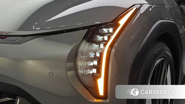Kia EV4 id 4879612 из Кореи 14