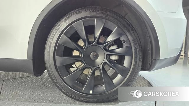 Tesla Model Y id 5046656 из Кореи 14