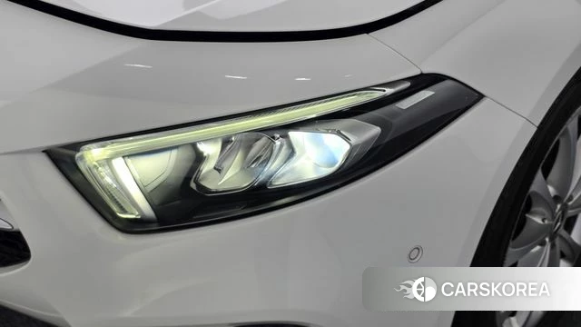 Mercedes-Benz A-Class W177 id 4977529 из Кореи 14