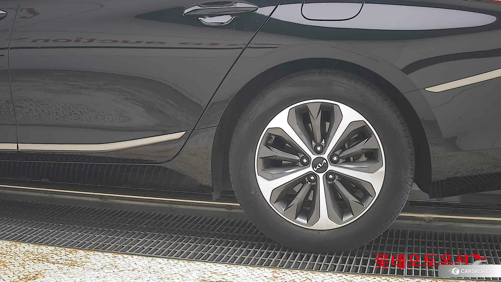 Kia K8 Hybrid id 4990055 из Кореи 14