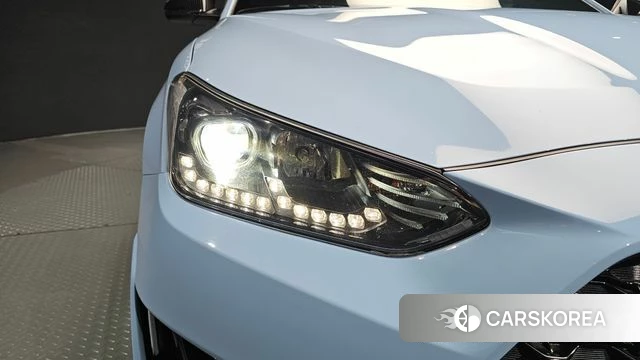 Hyundai Veloster (JS) id 4697940 из Кореи 14