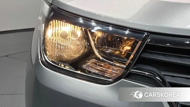 Hyundai The New Grand Starex id 4620021 из Кореи 15