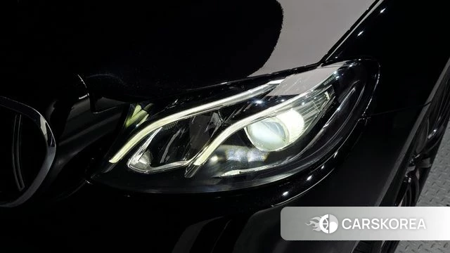 Mercedes-Benz E-Class W213 id 4960110 из Кореи 14