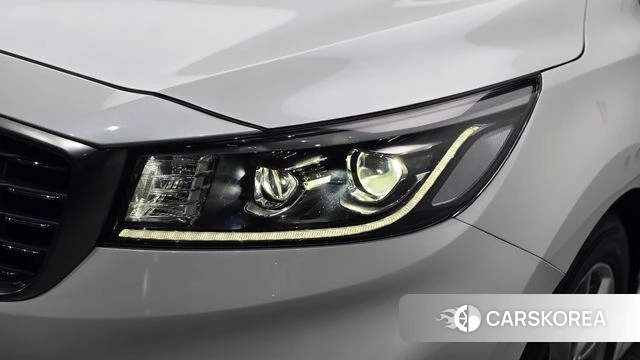 Kia The New Carnival id 5013810 из Кореи 14