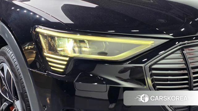 Audi e-Tron id 4992189 из Кореи 14