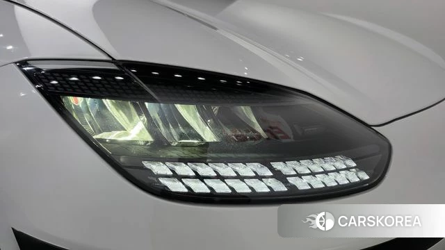 Hyundai Ionic 6 id 5039218 из Кореи 14