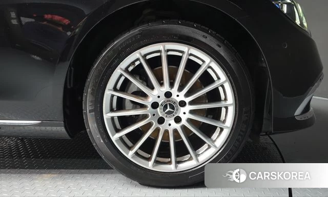 Mercedes-Benz E-Class W213 id 4997865 из Кореи 14