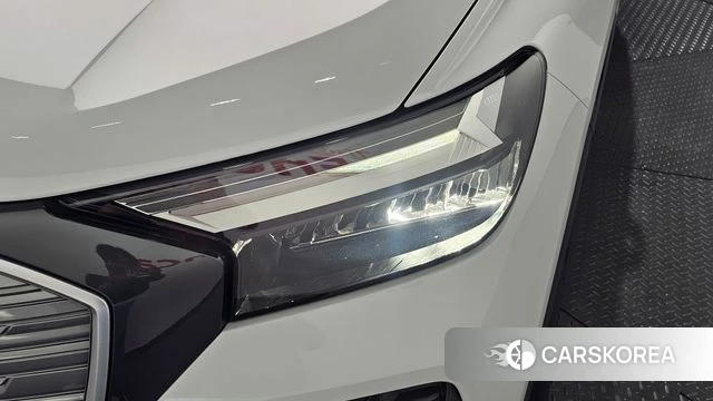 Audi Q4 e-Tron (F4) id 4719639 из Кореи 14
