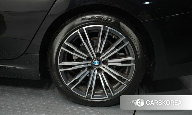 BMW 3 Series (G20) id 5003695 из Кореи 14