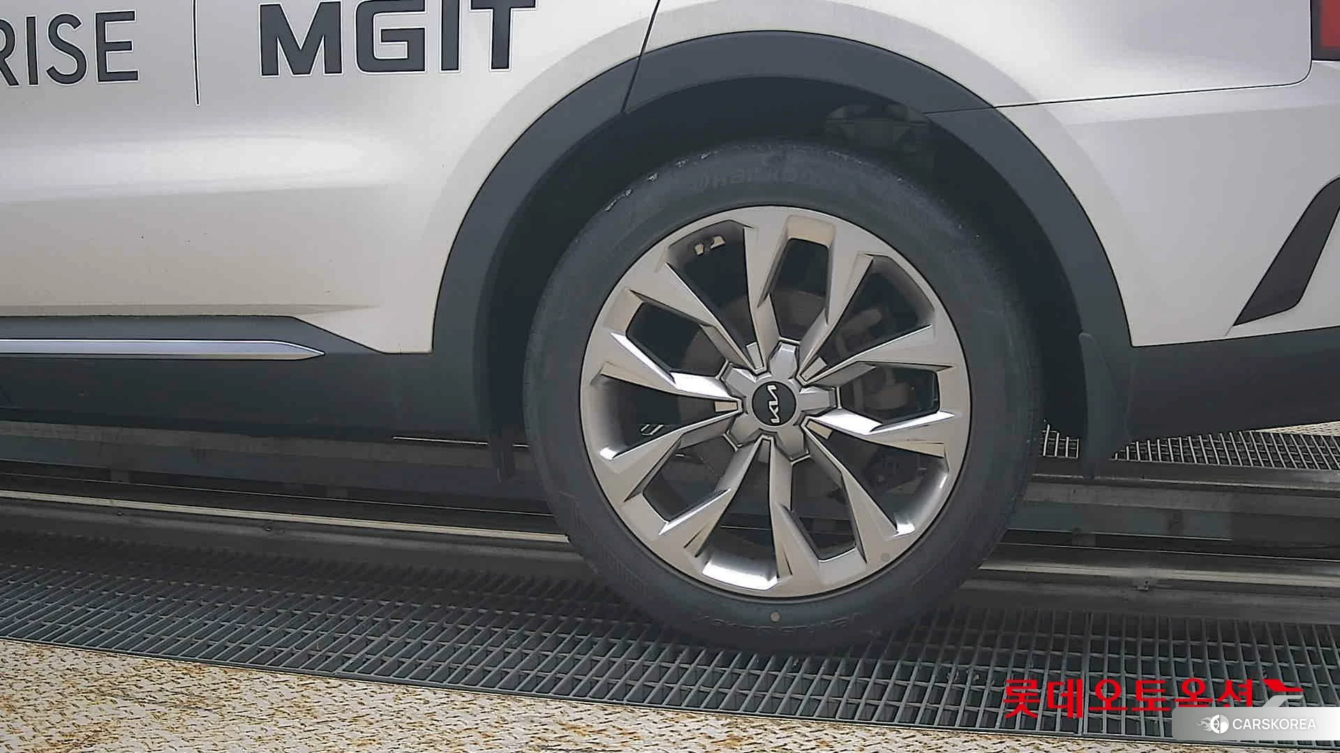 Kia Sorento id 4984588 из Кореи 14