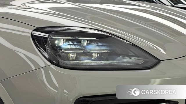 Porsche Cayenne (PO536) id 5011390 из Кореи 14