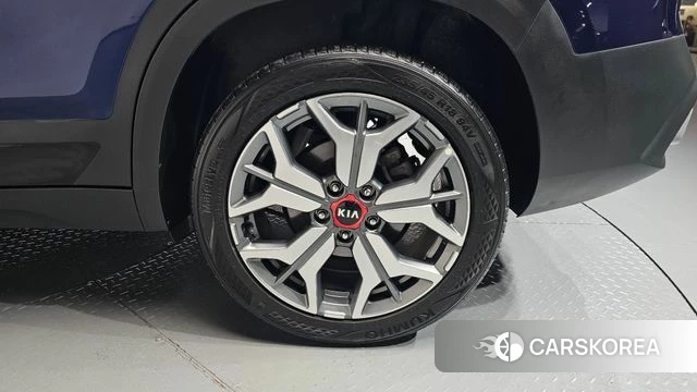 Kia Seltos id 5035190 из Кореи 14