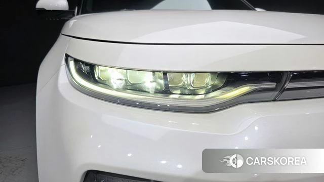 Kia Soul Booster EV id 4937445 из Кореи 14