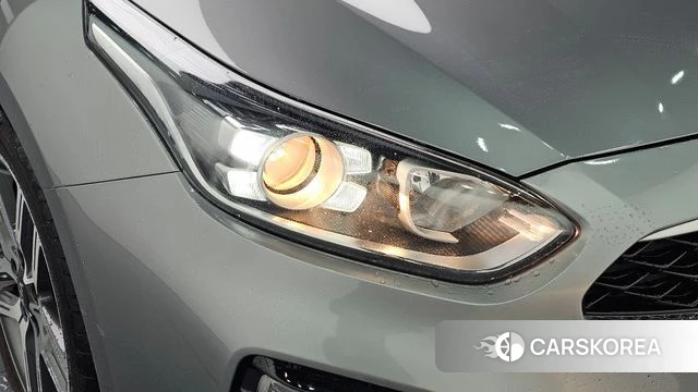 Kia Come New K3 id 5013977 из Кореи 14