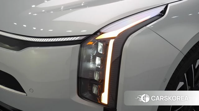 Kia The New K8 Hybrid id 5033017 из Кореи 14