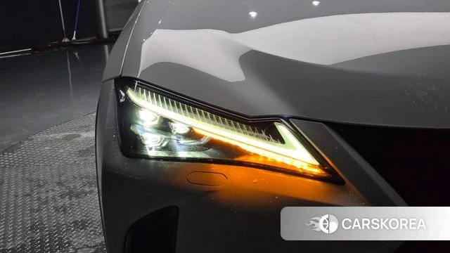 Lexus UX250h id 5013331 из Кореи 14