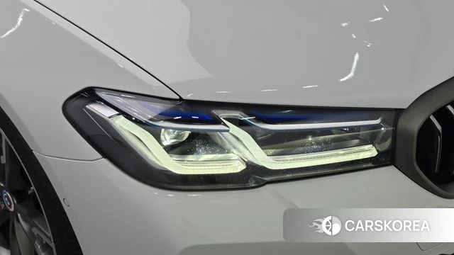 BMW 5 Series (G30) id 5002690 из Кореи 14