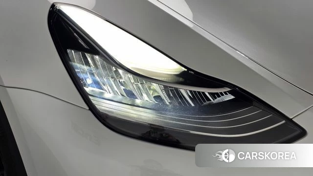Tesla Model Y id 5012452 из Кореи 14