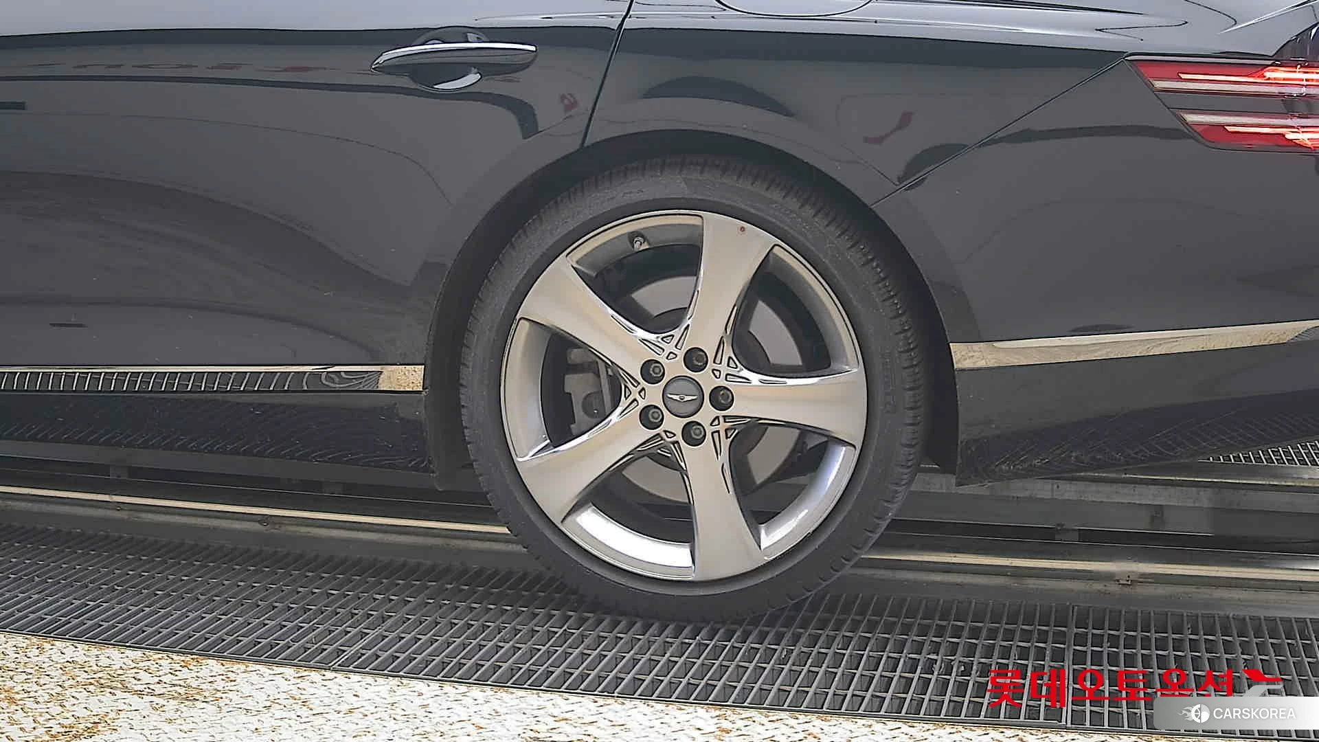 Hyundai G80 id 4989998 из Кореи 14