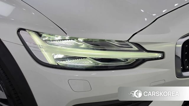 Volvo V60 Cross-Country 2nd Generation id 5035195 из Кореи 14