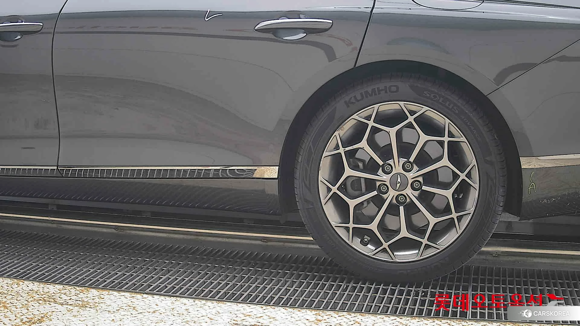 Hyundai G80 id 4990026 из Кореи 14