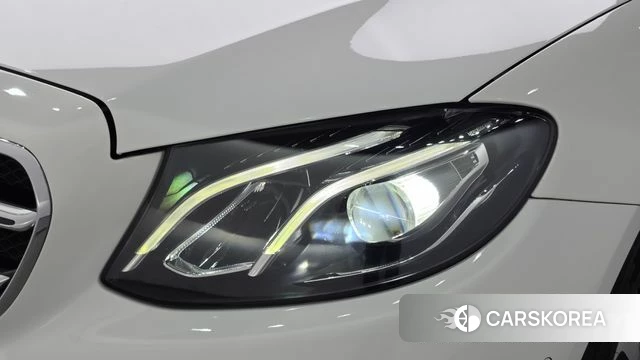 Mercedes-Benz E-Class W213 id 4987841 из Кореи 14
