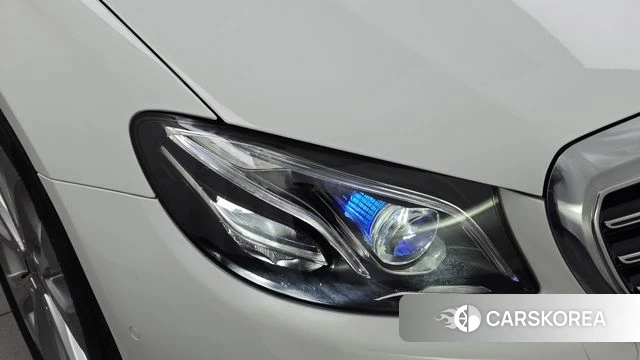 Mercedes-Benz E-Class W213 id 4988035 из Кореи 14