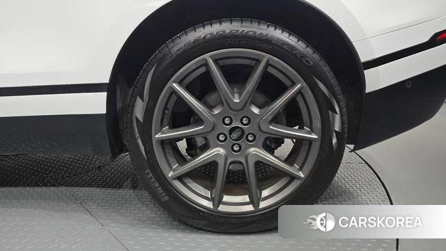 Land Rover Range Rover Velar id 4943031 из Кореи 14
