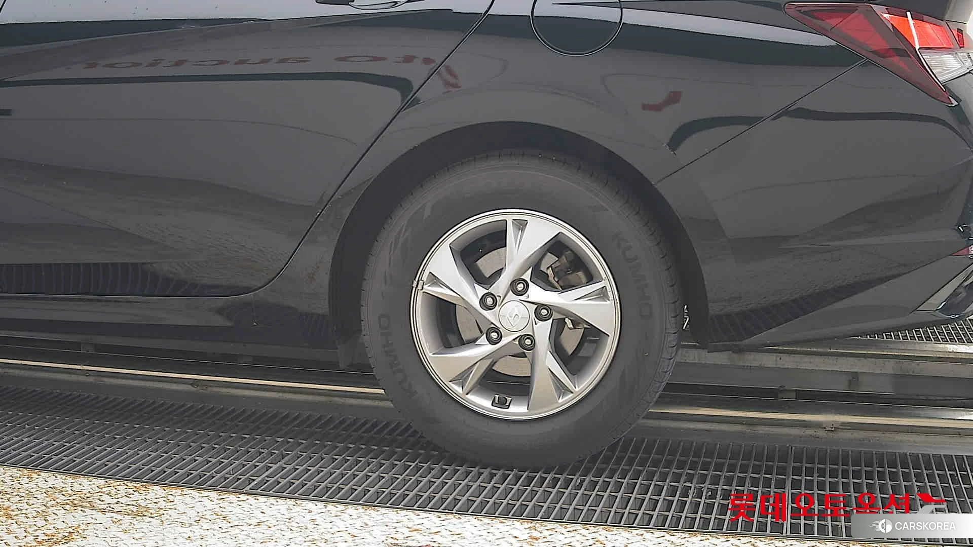 Hyundai Avante id 4990006 из Кореи 14
