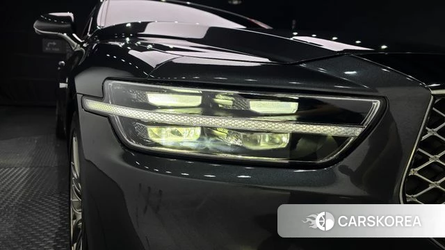 Genesis G90 id 4930117 из Кореи 14