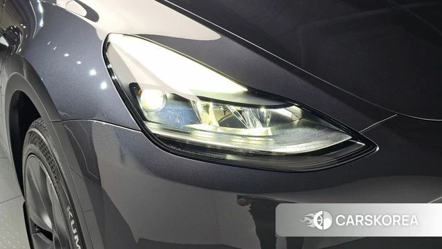 Tesla Model Y id 4950115 из Кореи 14