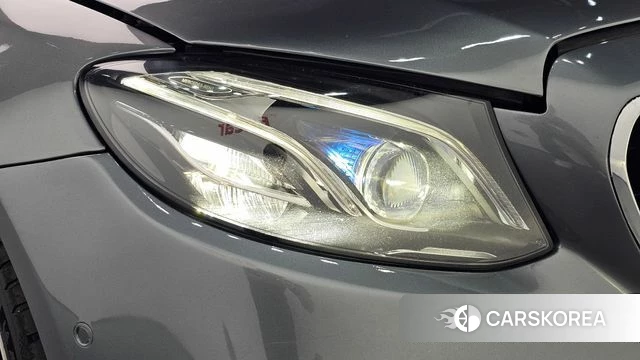Mercedes-Benz E-Class W213 id 5023916 из Кореи 14