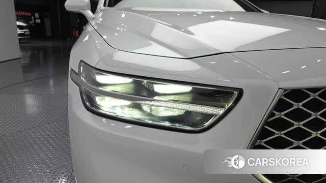 Genesis G90 id 4977294 из Кореи 14
