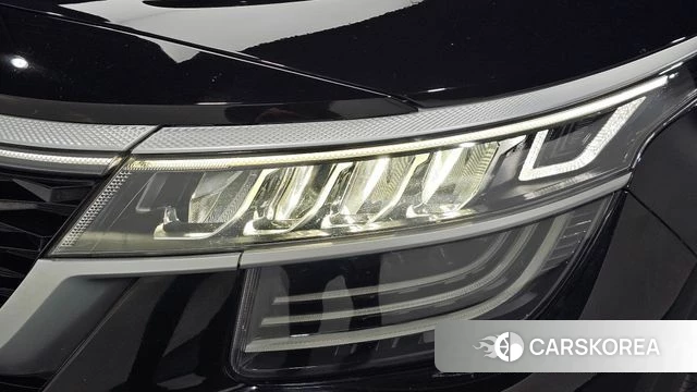 Kia Seltos id 5053667 из Кореи 14