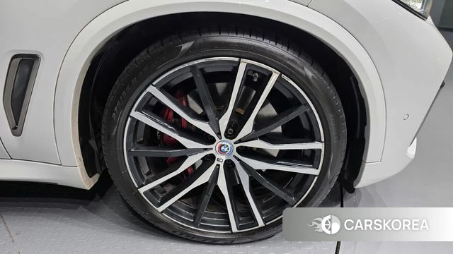 BMW X5 (G05) id 4996848 из Кореи 14