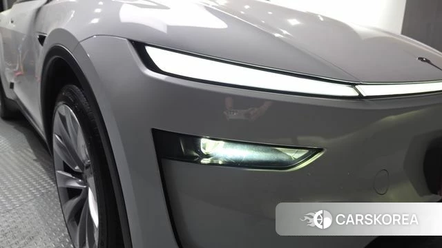 Tesla Model Y id 4904323 из Кореи 14