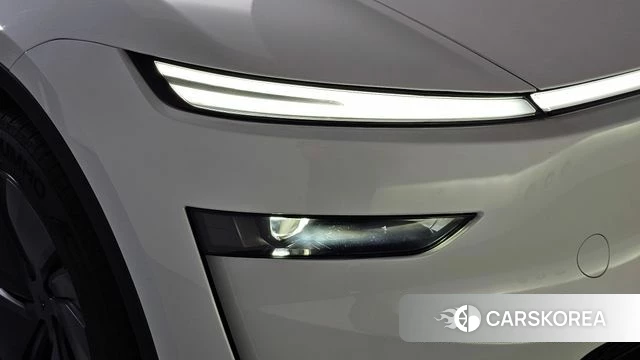 Tesla Model Y id 4655488 из Кореи 14